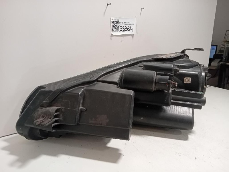 Fanale POST DX BM51-13404-G Ford Focus IV SW 2011 Fanale POST DX BM51-13404-G Ford Focus IV SW 2011