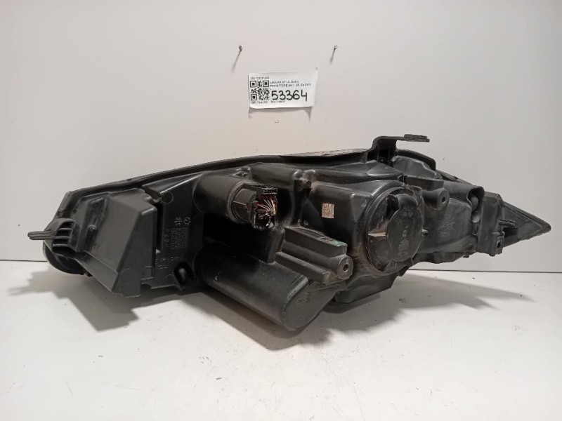Fanale POST DX BM51-13404-G Ford Focus IV SW 2011 Fanale POST DX BM51-13404-G Ford Focus IV SW 2011