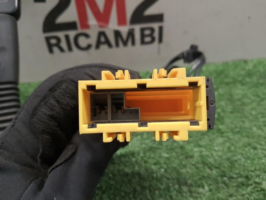 Pretensionatore Destro 9119542 DX Bmw Serie 1 E87 Berlina 2005