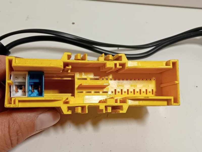 Pretensionatore Destro 33040941 Bmw Serie 1 F20 Berlina 2012