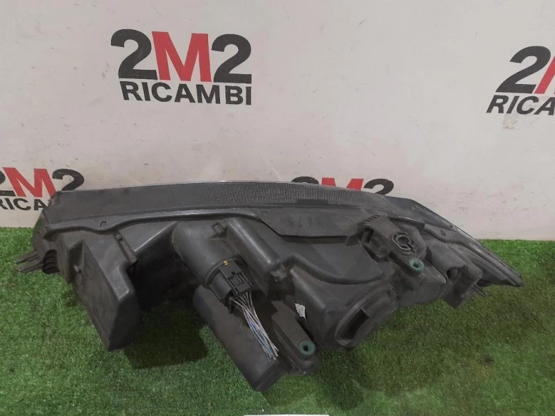 Proiettore ANT DX Jaguar XF II 2015