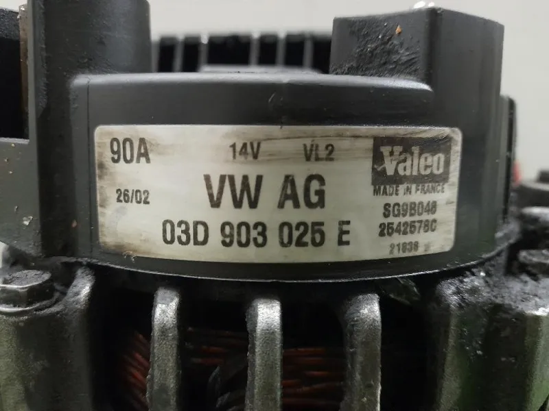 Alternatore 03D903025E Volkswagen POLO IV 2002
