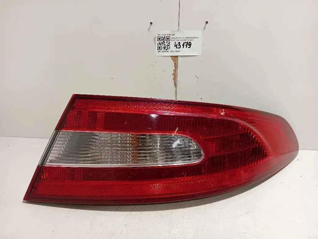 Fanale POST DX 8X23-13404-BD Jaguar XF I 2008