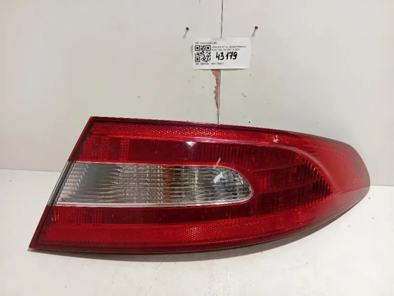 Fanale POST DX 8X23-13404-BD Jaguar XF I 2008