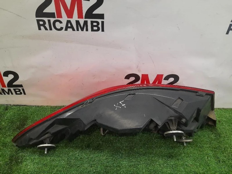 Fanale POST DX CX23-13404-AC Jaguar XF I 2011