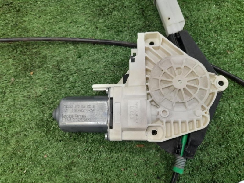 Alzacristallo Porta ANT DX 8T0898462C Audi A5 8T3 2008