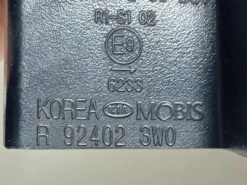 Fanale POST DX 92402-3W0 Kia Sportage III 2010