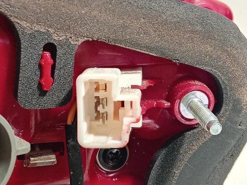 Fanale POST DX 92406-3W510 Kia Sportage III 2010