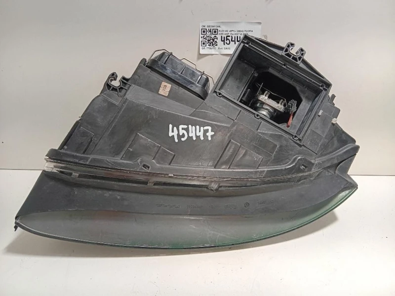Proiettore ANT DX SE0941004L Audi A3 8P1 2004