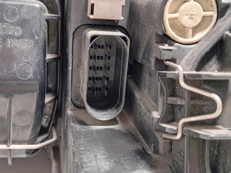 Proiettore ANT DX SE0941004L Audi A3 8P1 2004