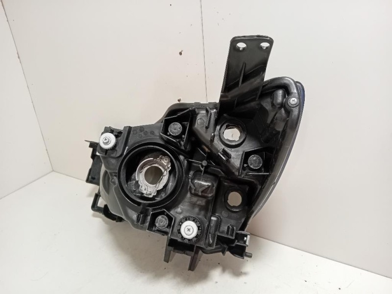 Fanale POST DX  Kia Sportage IV 2016