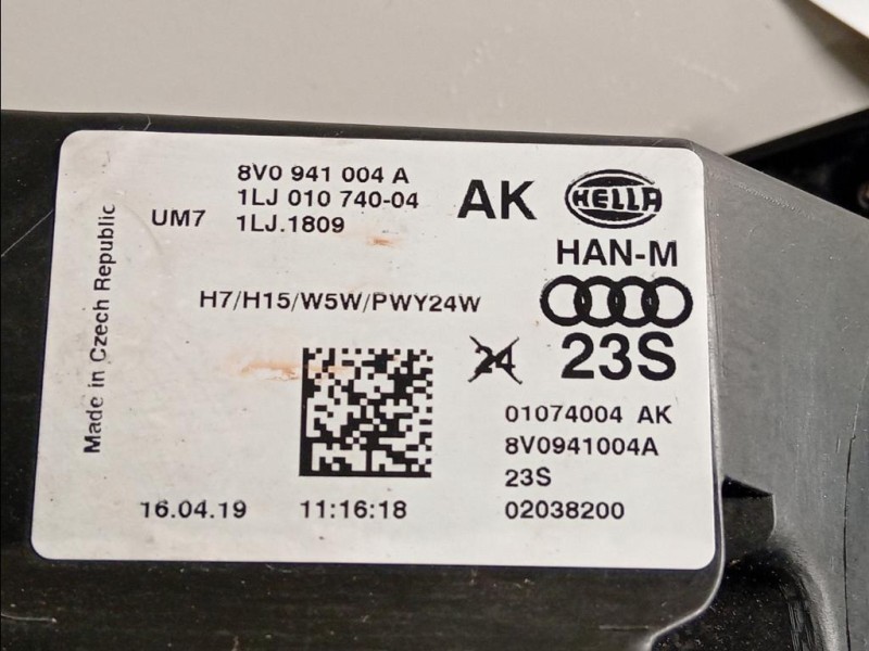 Proiettore ANT DX 8V0941004A Audi A3 8P1 2004