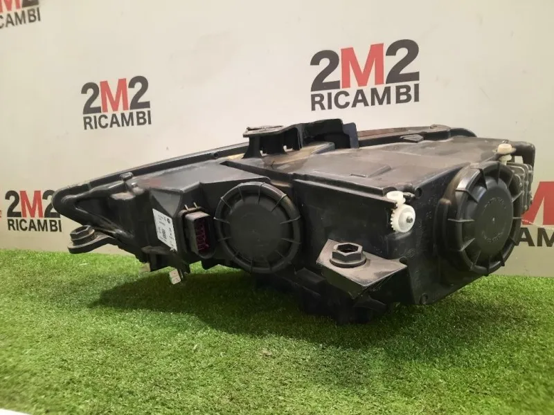 Proiettore ANT DX 1EL010740 8V0941044L Audi A3 8VA Sportback 2012