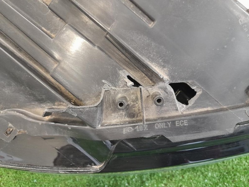 Proiettore ANT DX 8V0941034D Audi A3 8VA Sportback 2012