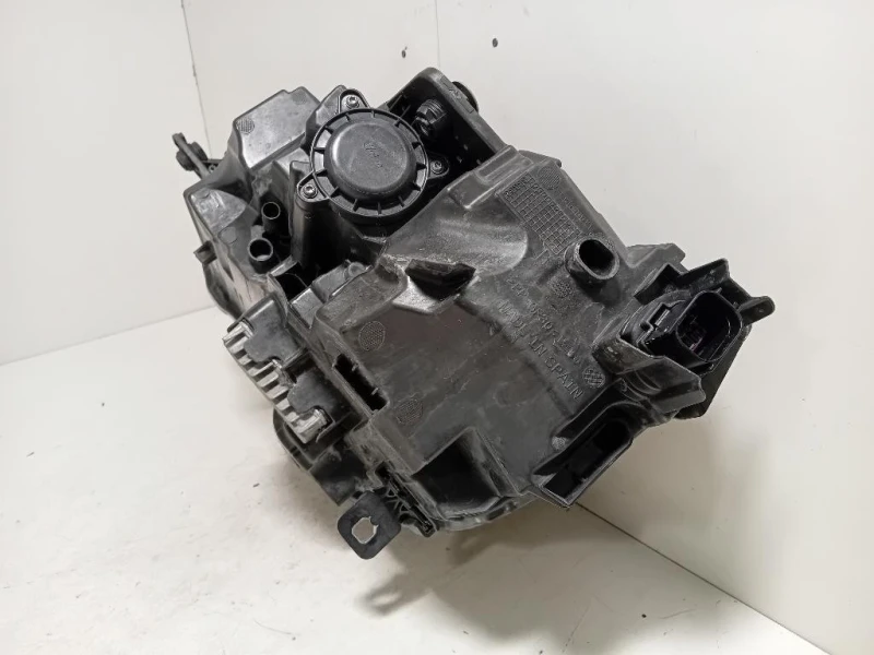 Proiettore ANT DX 8Y0 941 034 Audi A3 8YS 2020