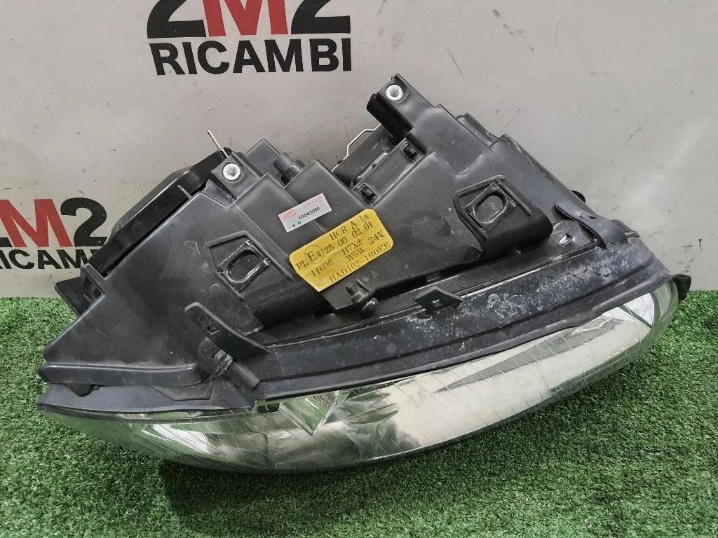 Proiettore ANT DX AD11042A3R DJAUTO Audi A4 8E2 2001