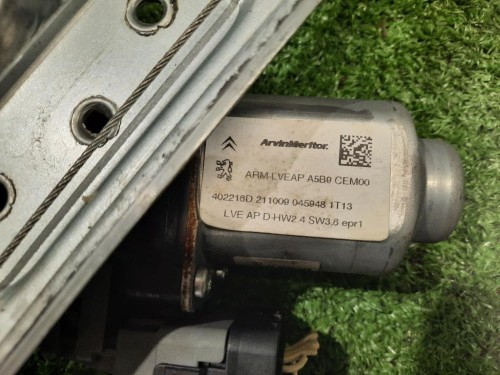 Alzacristallo Porta ANT DX 8T0898462C Audi A5 8T3 2008