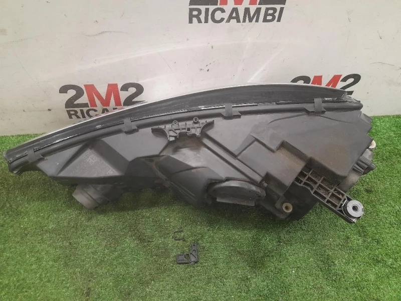 Proiettore ANT DX 8W0941006 Audi A4 8W2 2015