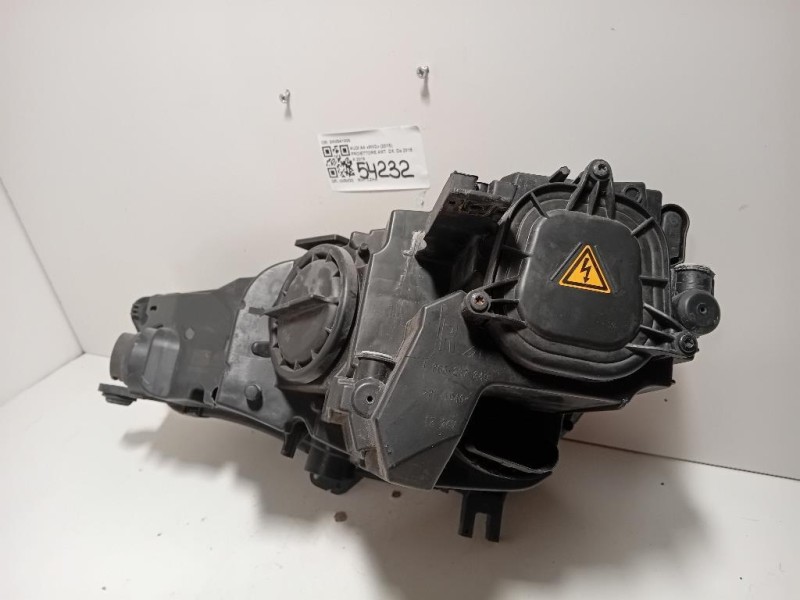 Proiettore ANT DX 8W0941006 Audi A4 8W2 2015