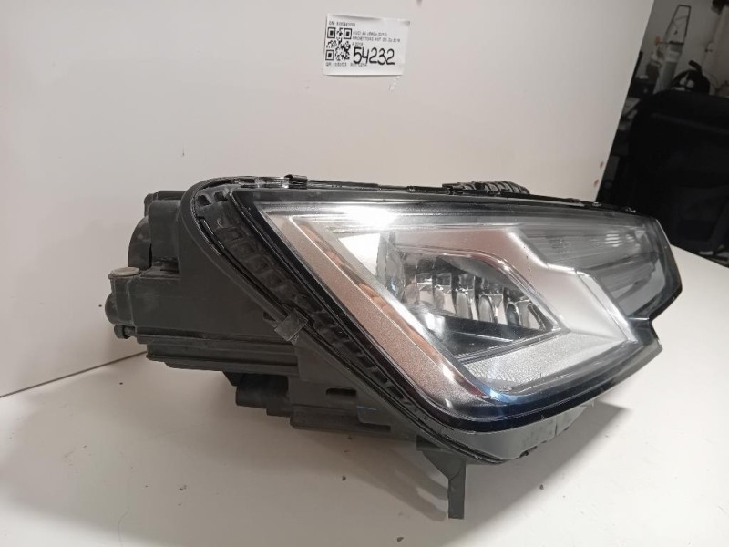 Proiettore ANT DX 8W0941006 Audi A4 8W2 2015