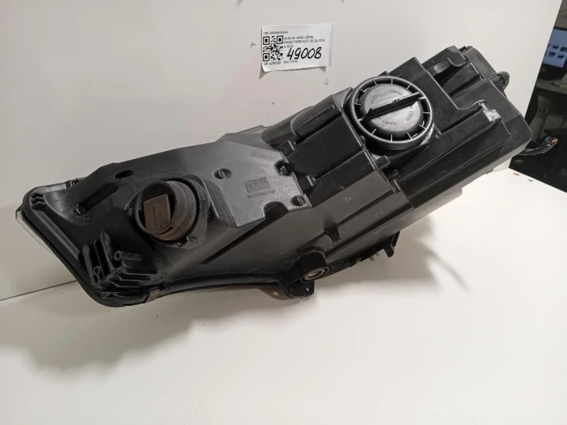 Proiettore ANT DX 8W0941006A Audi A4 8W2 2015