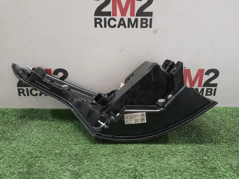 Fanale POST DX FK6M13404AA Land Rover Range Rover Sport III 2014