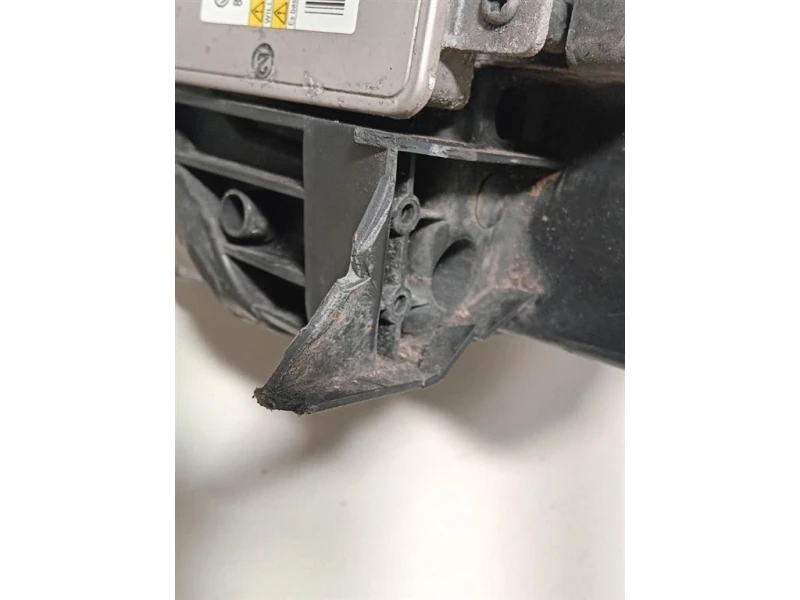 Proiettore ANT DX 4P0 941 004 Audi A6 4B Avant 2001