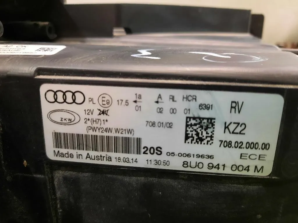 Proiettore ANT DX 8U0941004M Audi Q3 8UB 2012