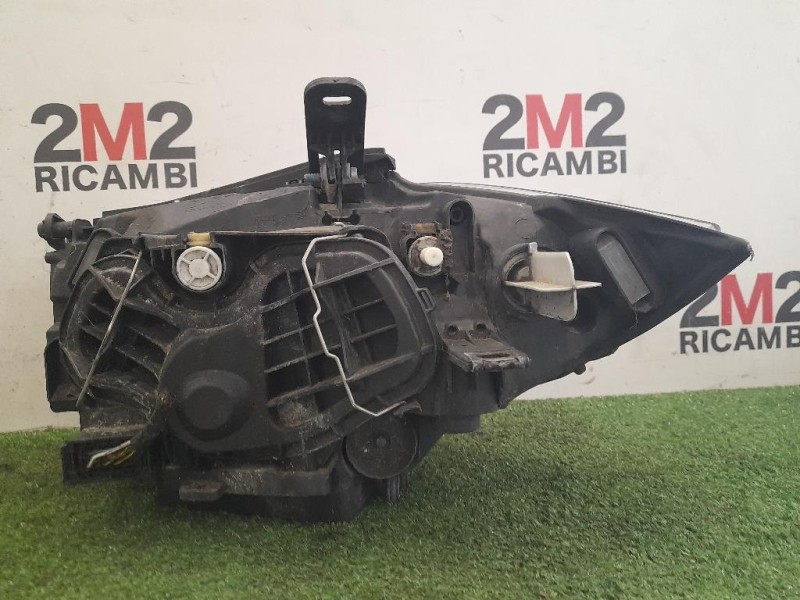 Proiettore ANT DX 63117249652 Bmw Serie 1 E87 Berlina 2005