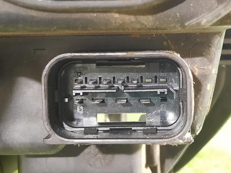 Fanale POST DX  Mitsubishi Pajero III 2000