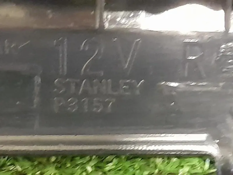 Fanale POST DX Mitsubishi Pajero III 2000