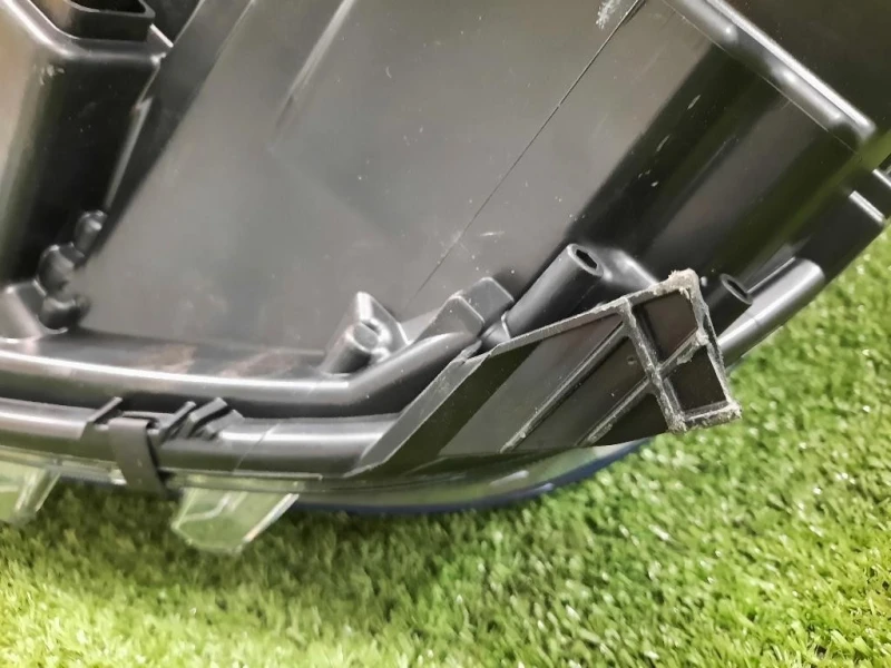 Proiettore ANT DX 260101133R Dacia Duster II 2018