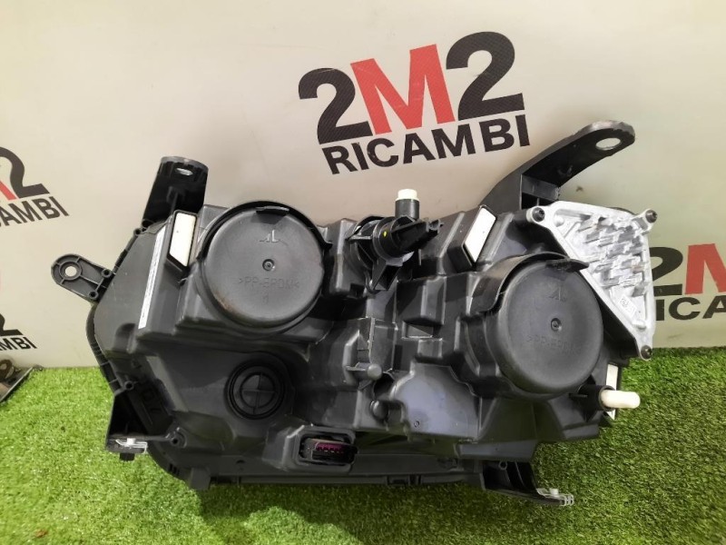 Proiettore ANT DX 260101133R Dacia Duster II 2018