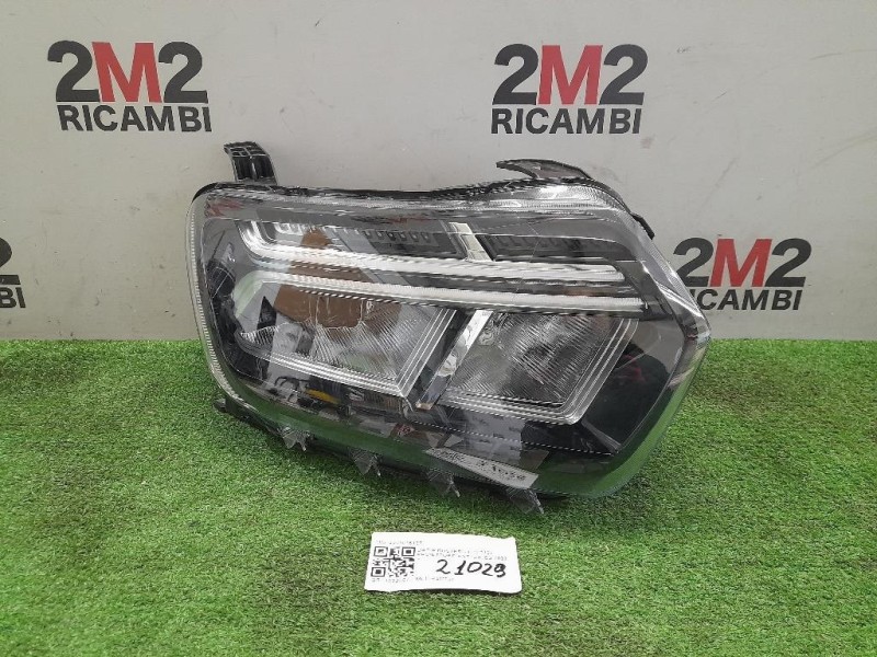 Proiettore ANT DX 260101613R Dacia Duster II 2018