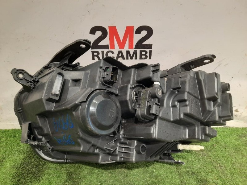 Proiettore ANT DX 260106194R Dacia Duster II 2018