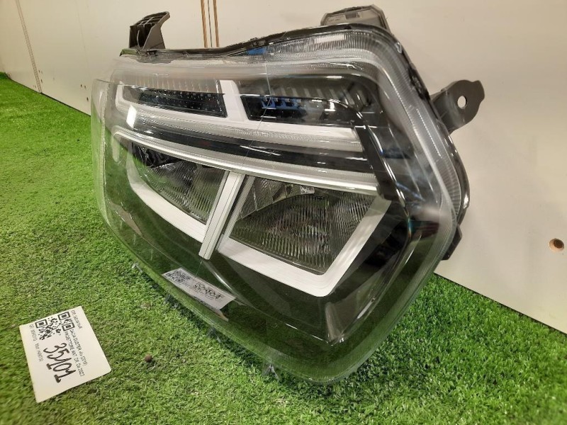 Proiettore ANT DX 260106194R Dacia Duster II 2018