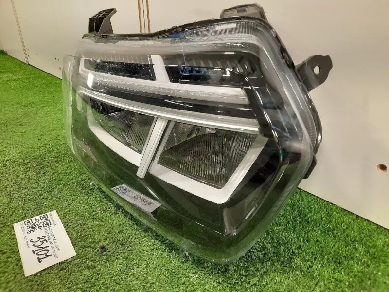 Proiettore ANT DX 260106194R Dacia Duster II 2018