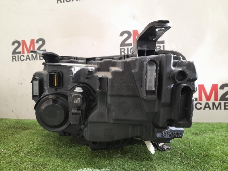 Proiettore ANT DX 260109550R Dacia Duster II 2021