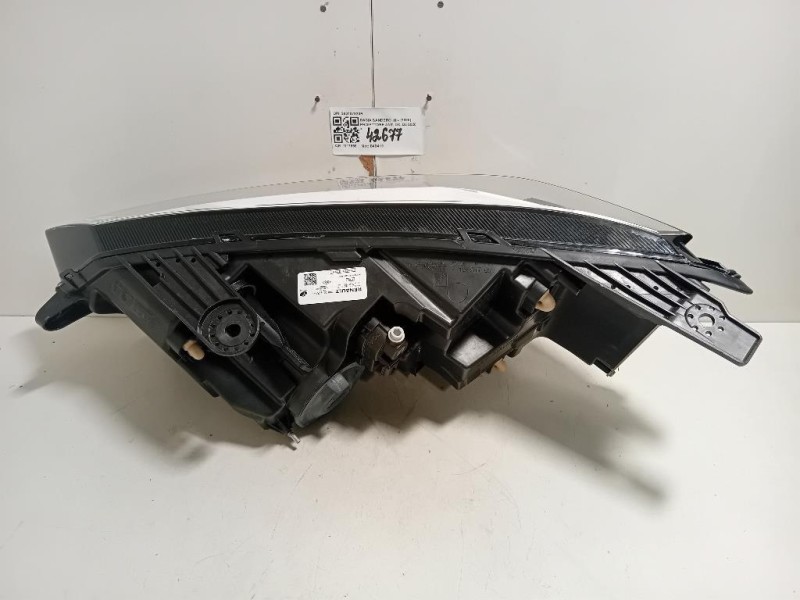 Proiettore ANT DX 260107920R Dacia Sandero III 2020