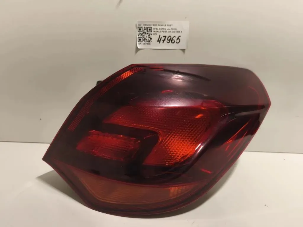 Fanale POST DX 1090098 FARO FANALE POST Opel Astra J 2012