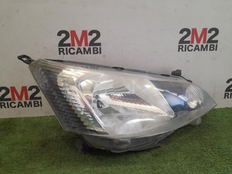Fanale POST DX 1090098 FARO FANALE POST Opel Astra J 2012