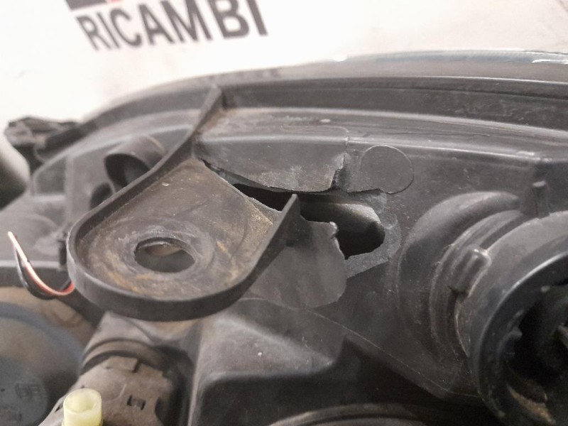 Fanale POST DX 1090098 FARO FANALE POST Opel Astra J 2012