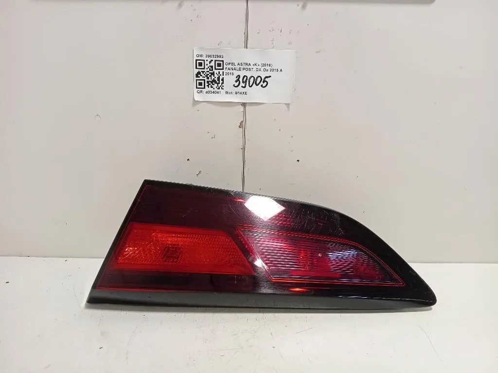 Fanale POST DX 39032993 Opel Astra K 2016