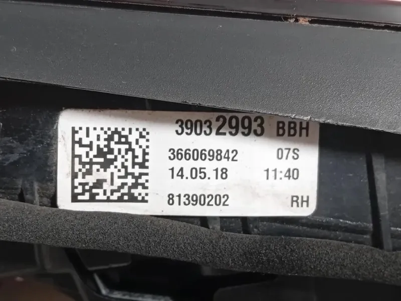 Fanale POST DX 39032993 Opel Astra K 2016