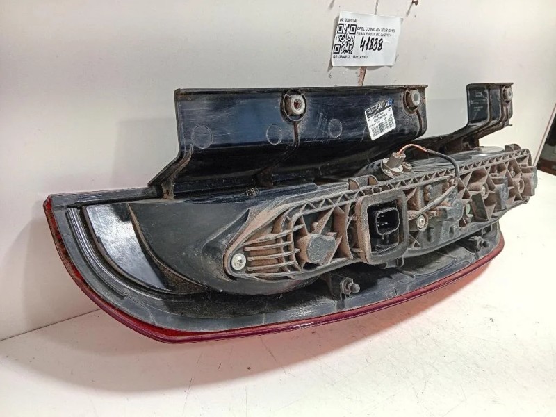 Fanale POST DX 20570748 Opel Combo D TOUR 2012