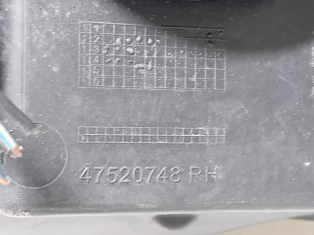 Proiettore ANT DX 52089190 Fiat 500L 2013