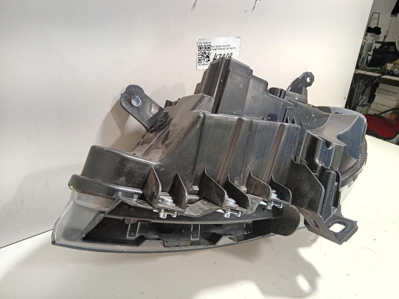 Proiettore ANT DX 10490748 Fiat Doblò III 2015