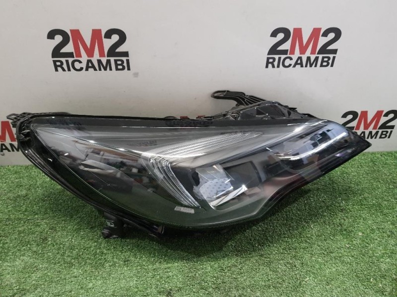 Fanale POST DX 13226857 Opel Insignia A SW 2009 Fanale POST DX 13226857 Opel Insignia A SW 2009