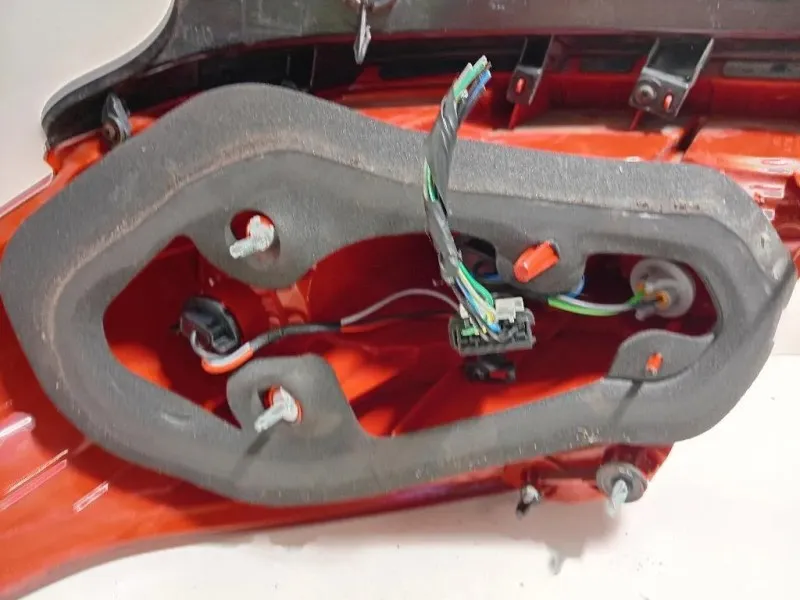 Fanale POST DX 42435942 Opel Mokka 2013