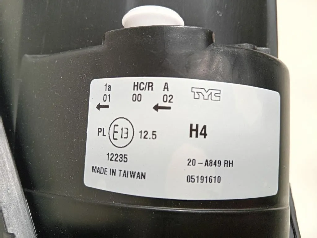 Proiettore ANT DX 20-A849 RH Fiat Grande Punto 2006